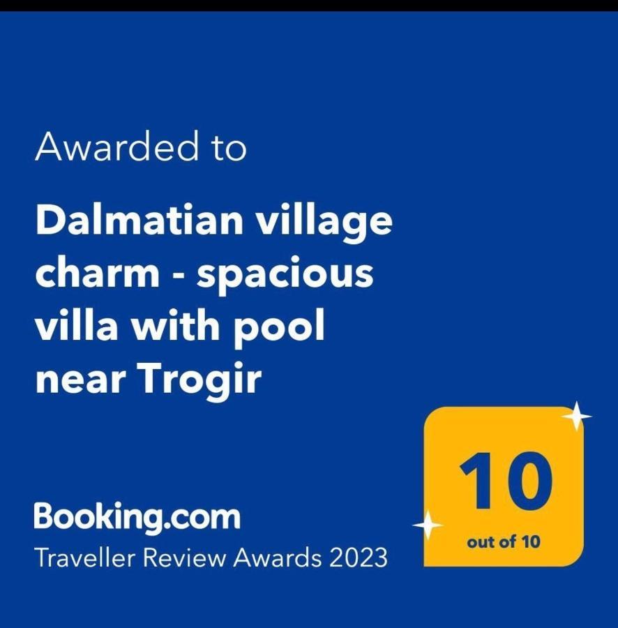 Dalmatian Village Charm - Spacious Villa With Pool Near Trogir Primorski Dolac Extérieur photo